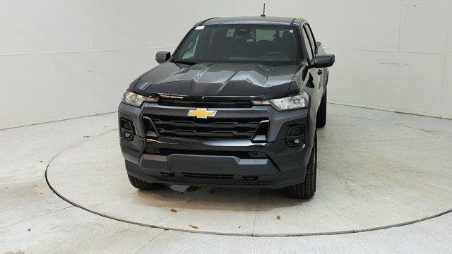 new 2024 Chevrolet Colorado car, priced at $39,350