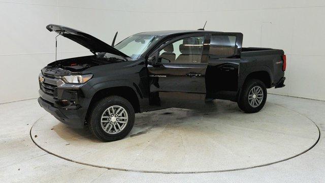 new 2024 Chevrolet Colorado car, priced at $39,350