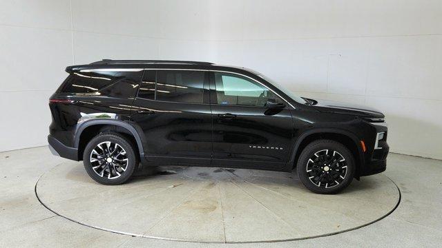new 2025 Chevrolet Traverse car, priced at $46,093