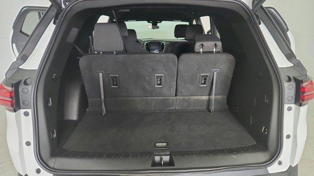 used 2023 Chevrolet Traverse car, priced at $30,592
