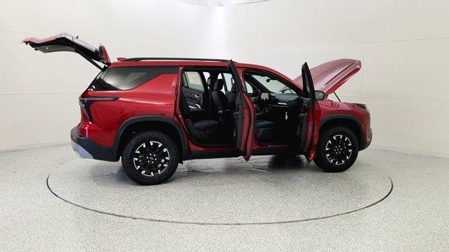 new 2026 Chevrolet Traverse car, priced at $52,913