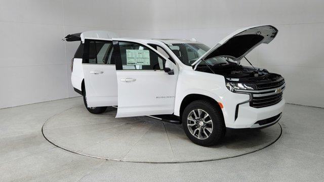 new 2024 Chevrolet Suburban car, priced at $70,955