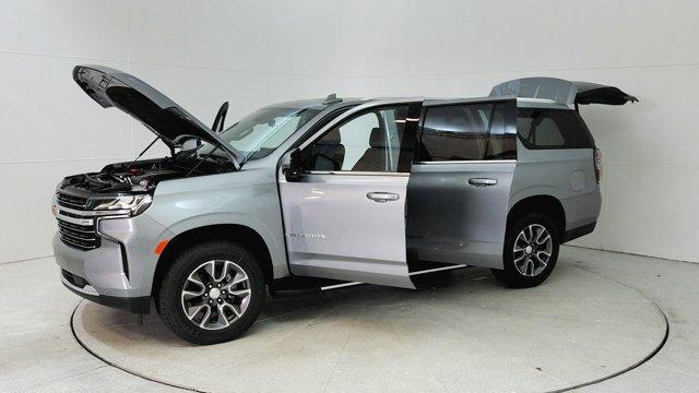 new 2024 Chevrolet Suburban car, priced at $71,885