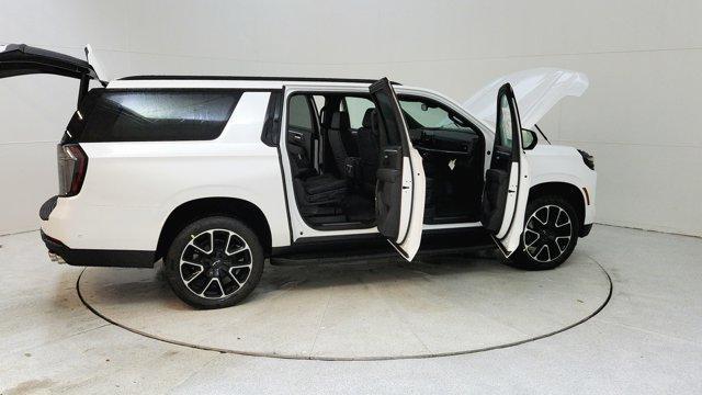 new 2025 Chevrolet Suburban car, priced at $78,620