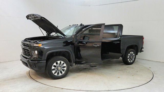 used 2024 Chevrolet Silverado 2500 car, priced at $51,991