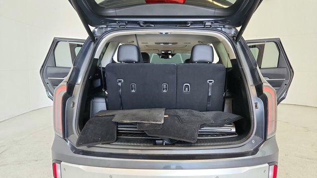 used 2024 Kia Telluride car, priced at $40,491