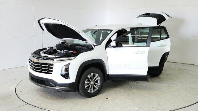 new 2026 Chevrolet Equinox car, priced at $31,039
