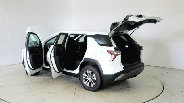 new 2026 Chevrolet Equinox car, priced at $31,039