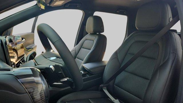 new 2026 Chevrolet Equinox car, priced at $33,844