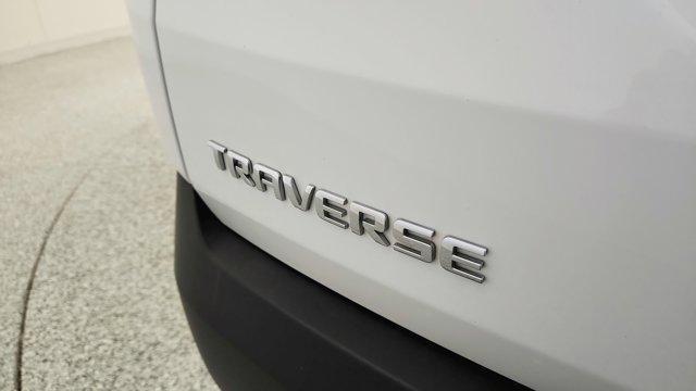 used 2023 Chevrolet Traverse car, priced at $28,992