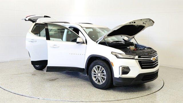 used 2023 Chevrolet Traverse car, priced at $28,992