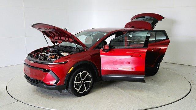 used 2025 Chevrolet Equinox EV car, priced at $27,992