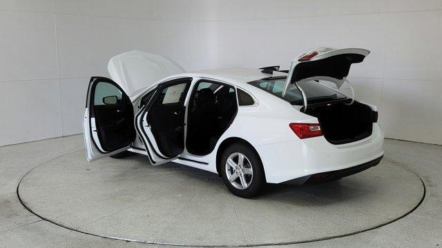 new 2025 Chevrolet Malibu car, priced at $25,845