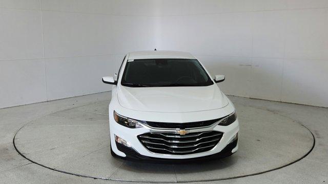 new 2025 Chevrolet Malibu car, priced at $25,845