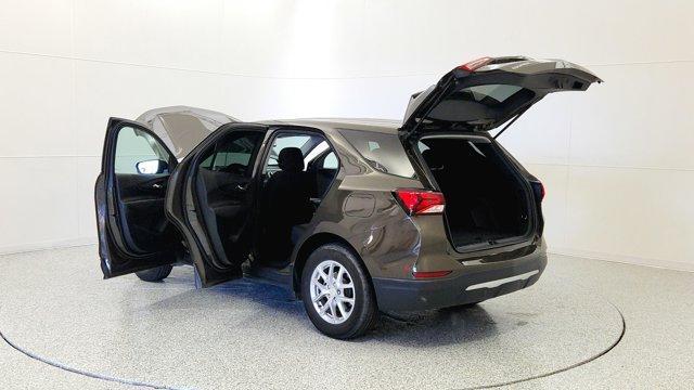 used 2023 Chevrolet Equinox car, priced at $19,494