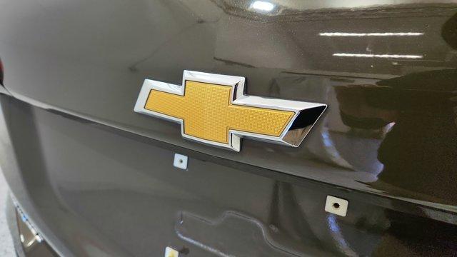 used 2023 Chevrolet Equinox car, priced at $19,494