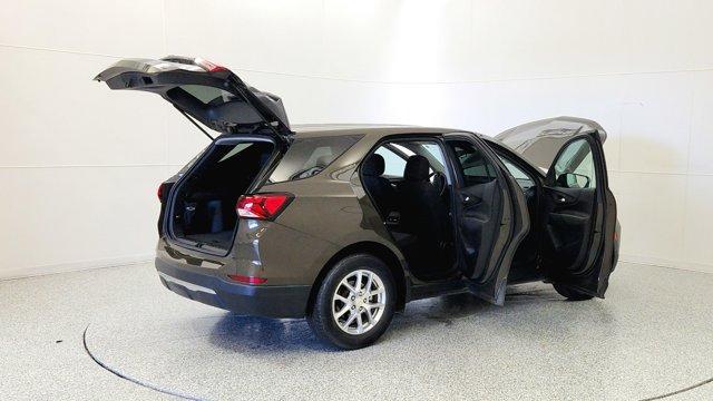 used 2023 Chevrolet Equinox car, priced at $19,494