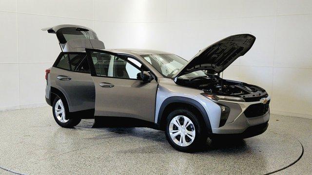 used 2024 Chevrolet Trax car, priced at $19,293