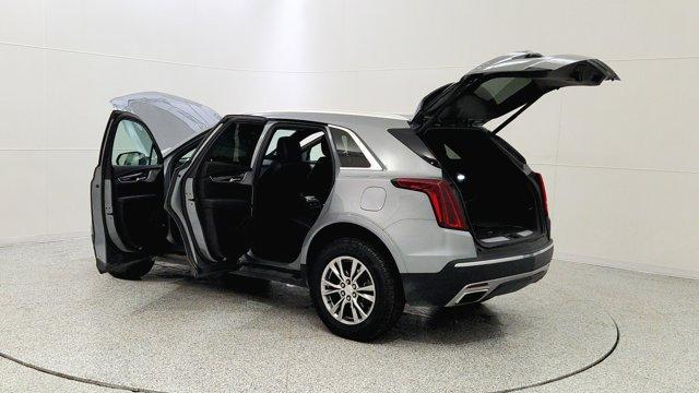 used 2023 Cadillac XT5 car, priced at $29,991