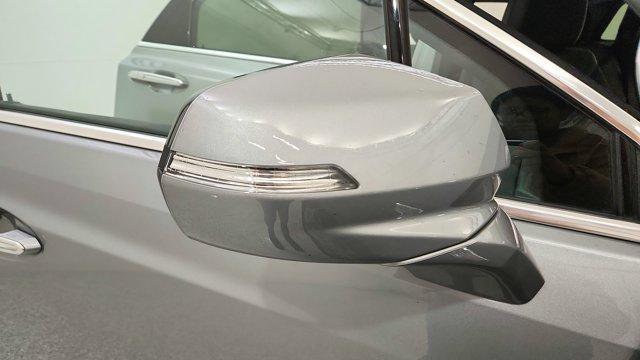 used 2023 Cadillac XT5 car, priced at $29,991