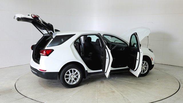 used 2023 Chevrolet Equinox car, priced at $23,393