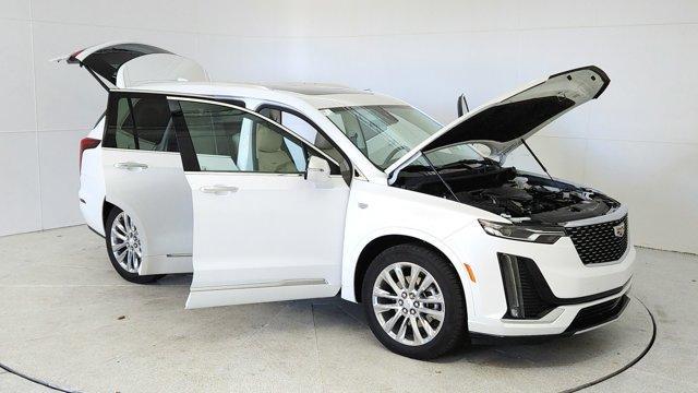 used 2022 Cadillac XT6 car, priced at $44,491