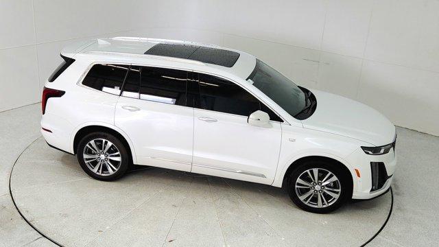 used 2022 Cadillac XT6 car, priced at $41,791