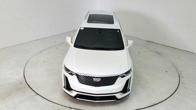 used 2022 Cadillac XT6 car, priced at $41,791