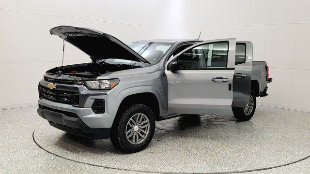 new 2026 Chevrolet Colorado car, priced at $41,989