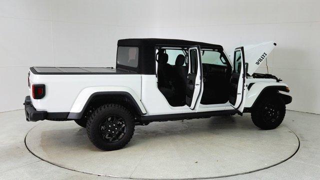 used 2023 Jeep Gladiator car, priced at $35,841