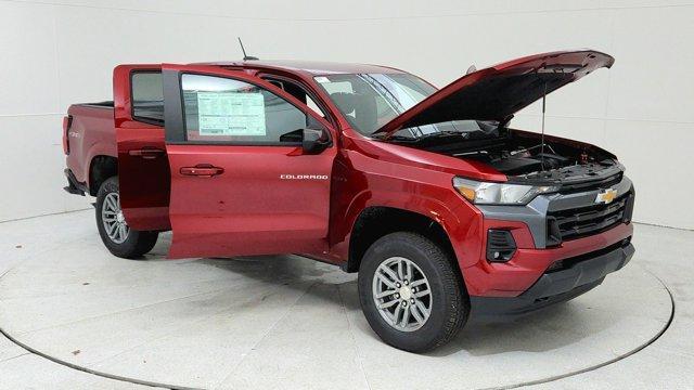 new 2024 Chevrolet Colorado car, priced at $39,845