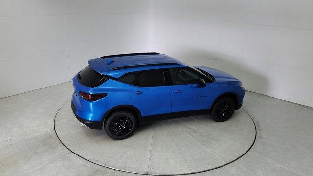 new 2025 Chevrolet Blazer car, priced at $40,255