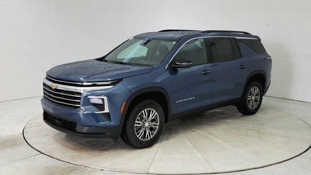 new 2025 Chevrolet Traverse car, priced at $42,093