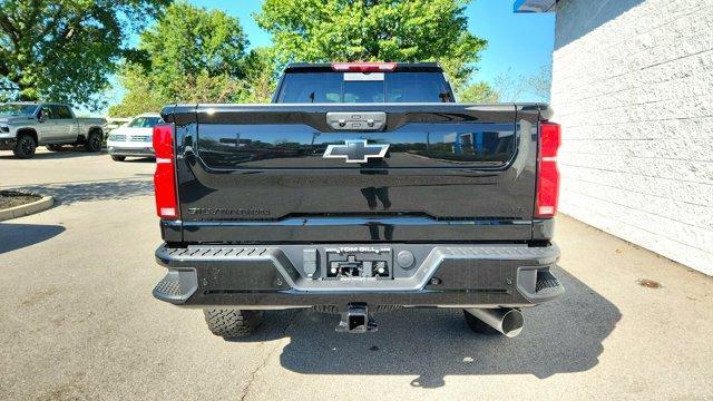 new 2025 Chevrolet Silverado 3500 car, priced at $72,490