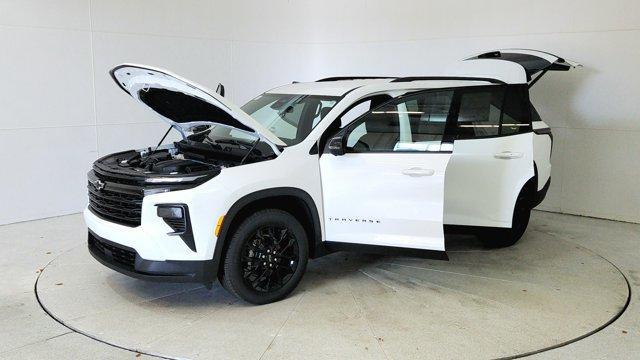 new 2025 Chevrolet Traverse car, priced at $47,378
