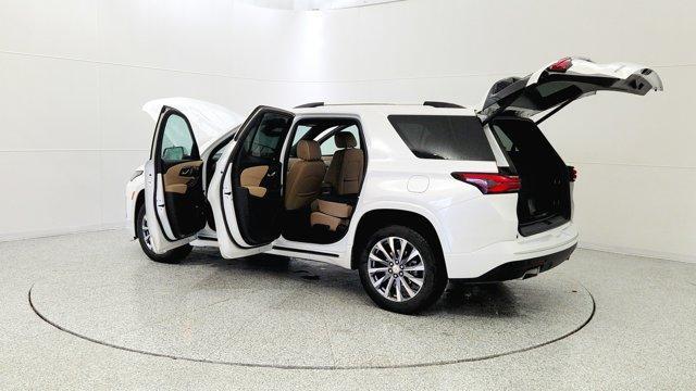 used 2023 Chevrolet Traverse car, priced at $36,991