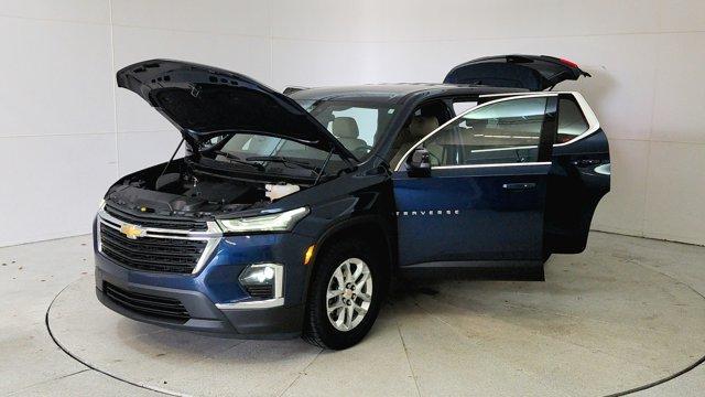 used 2022 Chevrolet Traverse car, priced at $24,291