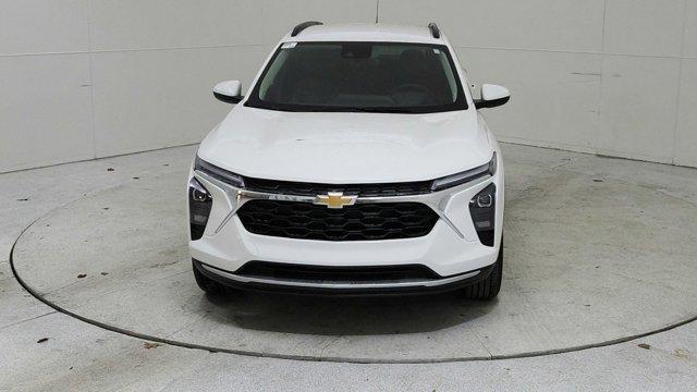 new 2025 Chevrolet Trax car, priced at $24,485