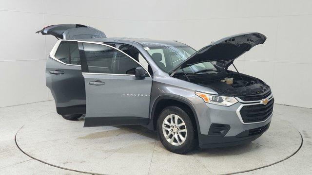 used 2020 Chevrolet Traverse car, priced at $15,900