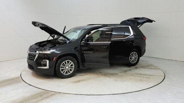 used 2022 Chevrolet Traverse car, priced at $24,992