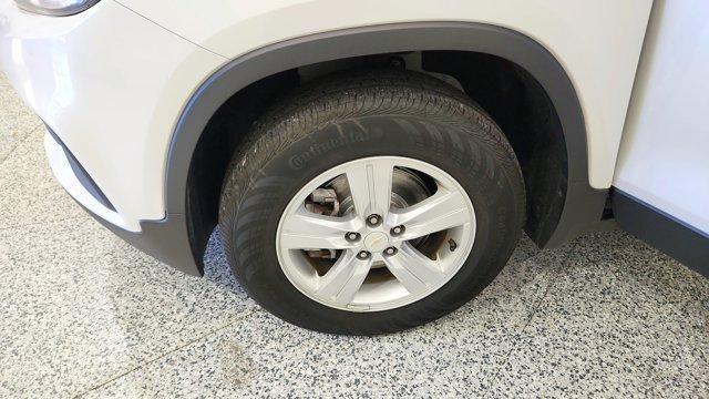 used 2022 Chevrolet Trax car, priced at $17,193