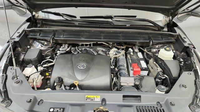 used 2021 Toyota Highlander car, priced at $29,994
