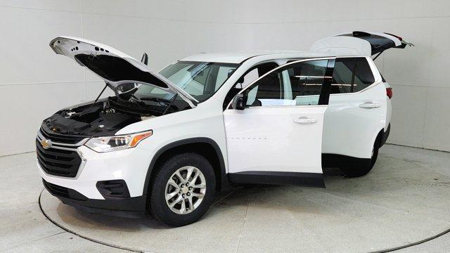 used 2018 Chevrolet Traverse car, priced at $14,992