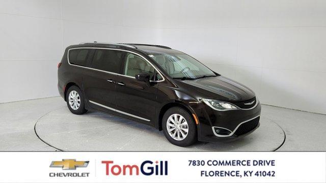 used 2018 Chrysler Pacifica car, priced at $17,191