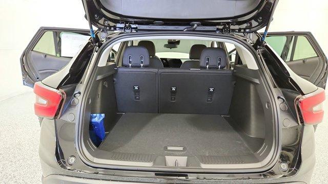 new 2025 Chevrolet Trax car, priced at $23,284