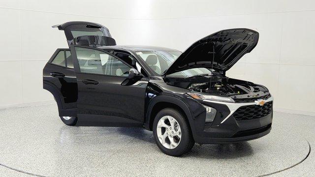new 2025 Chevrolet Trax car, priced at $23,284