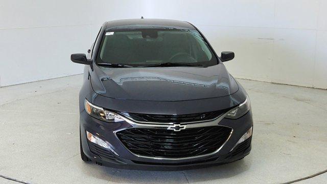 new 2025 Chevrolet Malibu car, priced at $28,440