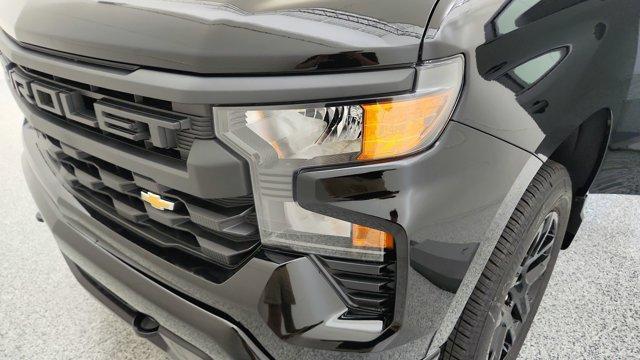 new 2025 Chevrolet Silverado 1500 car, priced at $50,118