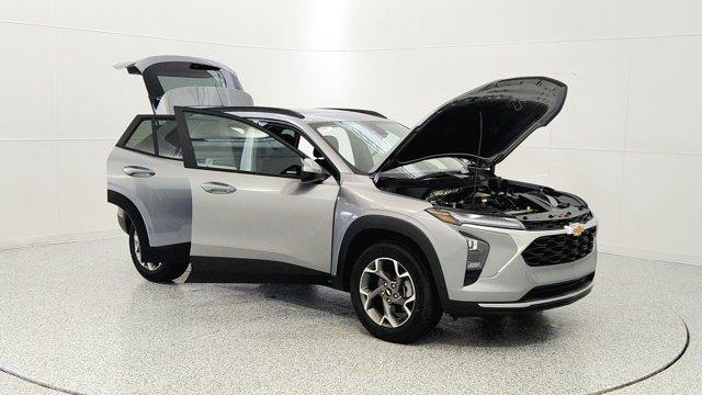 new 2025 Chevrolet Trax car, priced at $26,679