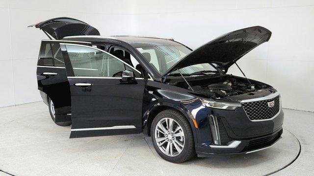 used 2022 Cadillac XT6 car, priced at $36,313